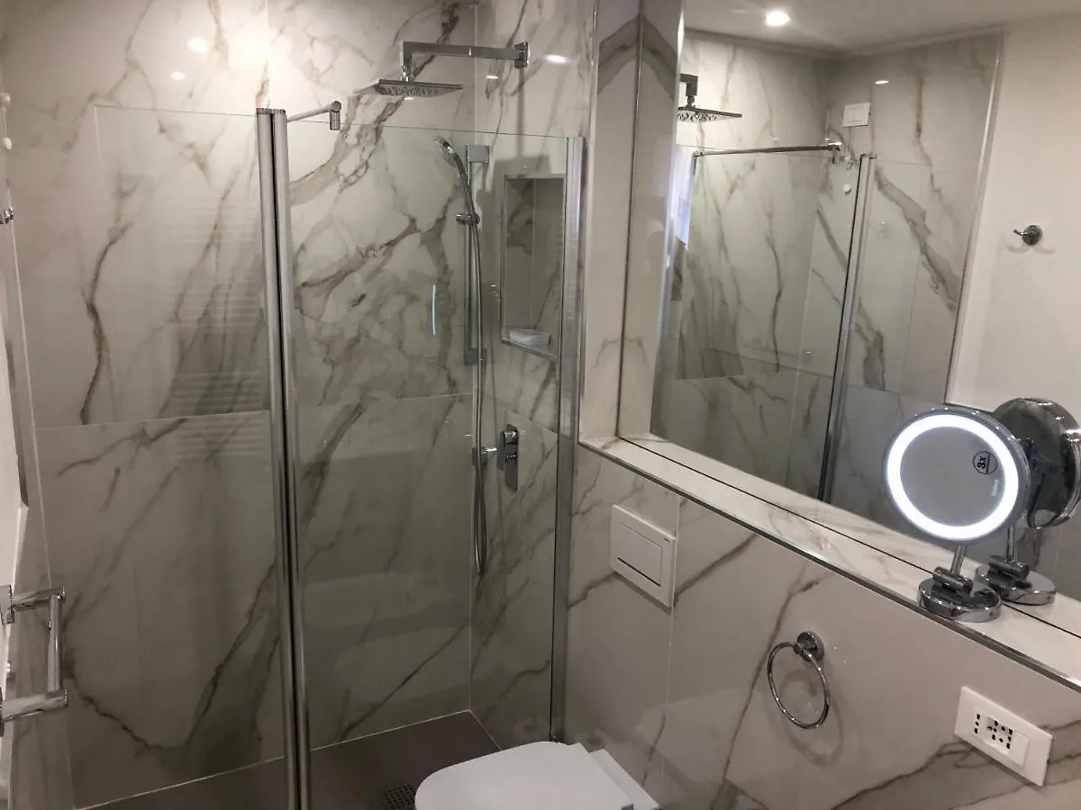 Art Atelier Risorgimento Guest House Rome
