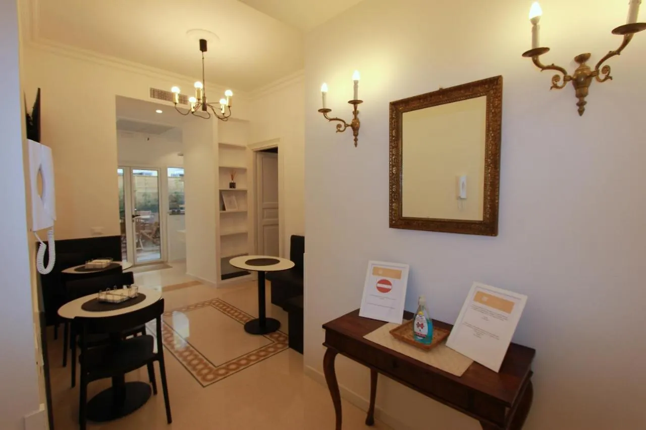 Art Atelier Risorgimento Guest House Rome