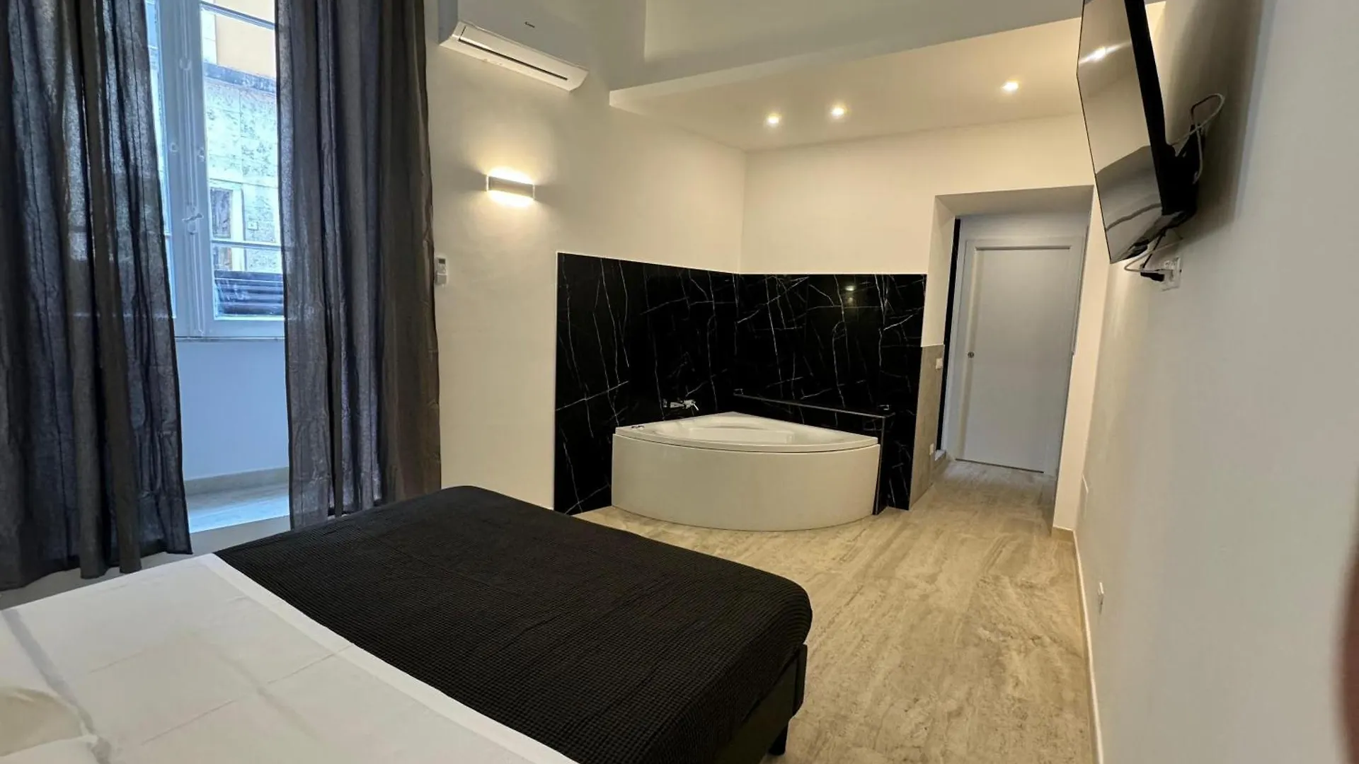 Art Atelier Risorgimento Guest House Rome